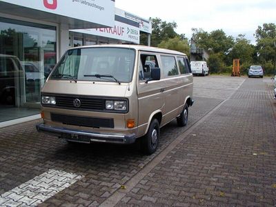 VW Caravelle