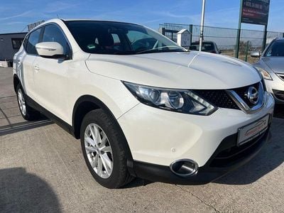 Gebraucht Nissan Qashqai Acenta 131 PS (96 kW) 2014 Weiß SUV