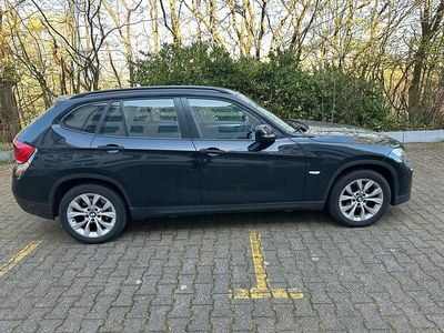 Gebraucht BMW X1 143 PS (105 kW) 2012 Schwarz SUV