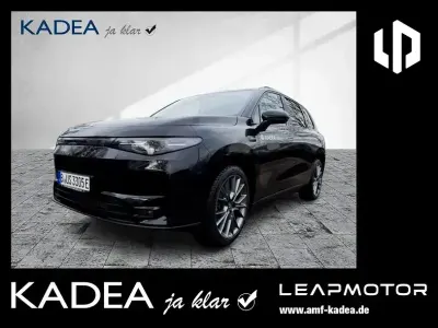 Gebraucht Leapmotor C10 215 PS (158 kW) 2025 Schwarz SUV