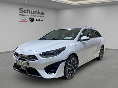 Usata Kia Ceed Sportswagon Platinum Edition 141 CV (103 kW) 2025 Bianco Station wagon