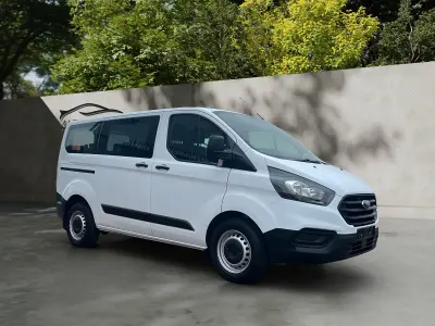 Gebraucht Ford Transit 105 PS (77 kW) 2019 Weiß Kombi