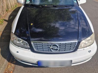 Opel Omega