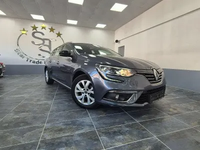 Gebraucht Renault Mégane GrandTour Intens 140 PS (102 kW) 2020 Grau Kombi
