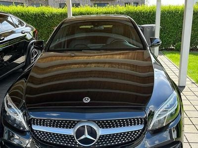 Gebraucht Mercedes C300 AMG line 256 PS (188 kW) 2018 Schwarz Limousine