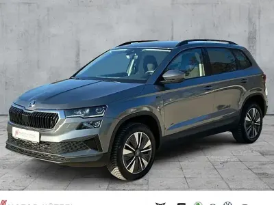 Używany Skoda Karoq Tour 150 KM (110 kW) 2025 Szary SUV