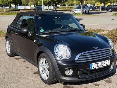 Begagnad Mini Cooper Cabriolet 122 HK (89 kW) 2011 Svart Cab