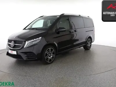Gebraucht Mercedes V300 AMG 237 PS (174 kW) 2024 Obsidianschwarz Van / Kleinbus