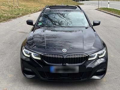 Gebraucht BMW 320 M Sport 190 PS (139 kW) 2021 Schwarz Kombi