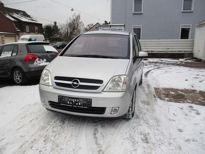 Silber Gebraucht 2004 Opel Meriva Cosmo Van / Kleinbus | 2.800 € (Fairer Preis)