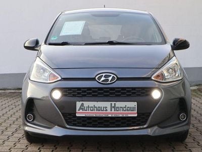 Grau Gebraucht 2018 Hyundai i10 Passion Kleinwagen | 9.490 € (Fairer Preis)