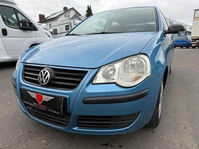 Usata VW Polo Trendline 55 CV (40 kW) 2007 Blu Utilitaria