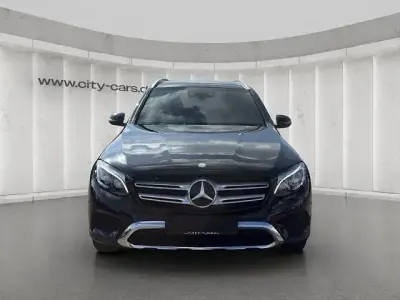 Gebraucht Mercedes GLC250 204 PS (150 kW) 2016 Schwarz SUV
