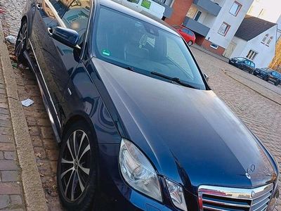 Gebraucht Mercedes E350 2009 Blau Limousine