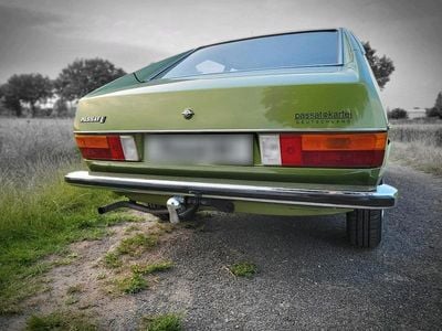 Usata VW Passat 55 CV (40 kW) 1974 Verde Berlina
