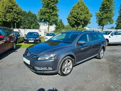 Gebraucht VW Passat Alltrack Basis 140 PS (102 kW) 2014 Grau Kombi