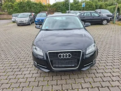 Gebraucht Audi A3 Attraction 125 PS (91 kW) 2012 Schwarz Kleinwagen