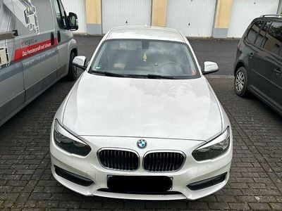 Weiß Gebraucht 2015 BMW 116 Sport Line Kleinwagen | 8.690 € (Guter Preis)