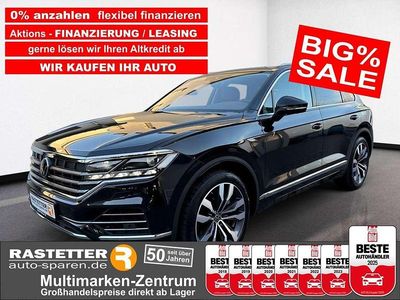 Gebraucht VW Touareg Atmosphere 381 PS (280 kW) 2022 Moonlight blue perleffekt SUV