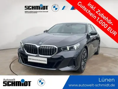 Gebraucht BMW 550e M Sport 489 PS (359 kW) 2025 Grau Limousine