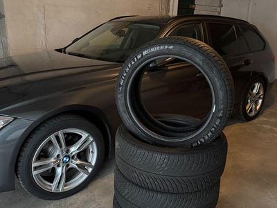 Gebraucht BMW 320 184 PS (135 kW) 2015 Grau Kombi