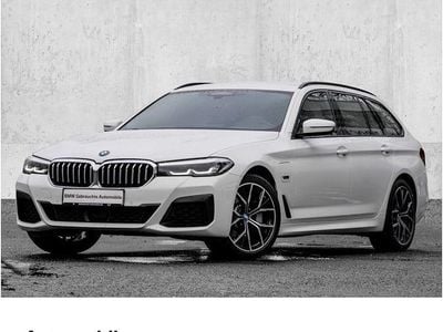 Gebraucht BMW 530e M Sport 292 PS (214 kW) 2022 Weiß Kombi