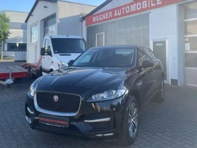 Gebraucht Jaguar F-Pace R-Sport 179 PS (131 kW) 2018 Narvik black SUV