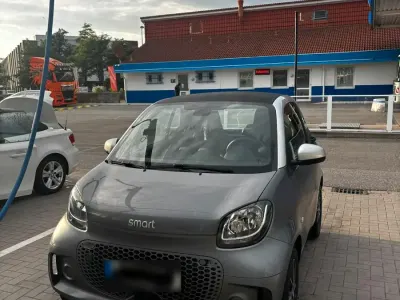 Gebraucht Smart ForTwo Electric Drive 60 kW (82 PS) 2021 Grau Coupé