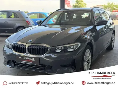 Gebraucht BMW 318 Sport Line 150 PS (110 kW) 2021 Grau Kombi