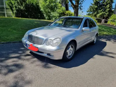 Gebraucht Mercedes C200 Elegance 163 PS (119 kW) 2003 Silber Limousine