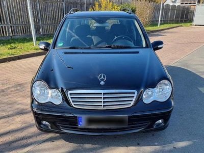 Gebraucht Mercedes C200 Classic 122 PS (89 kW) 2005 Schwarz Kombi