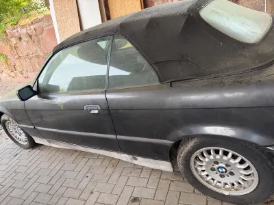 Gebraucht BMW 325 Cabriolet 192 PS (141 kW) 1993 Schwarz Cabrio