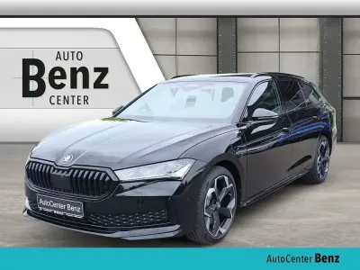 Neu Skoda Superb SportLine 204 PS (150 kW) 2026 Schwarz Kombi