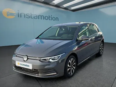 Gebraucht VW Golf VIII 150 PS (110 kW) 2023 Grau Kleinwagen