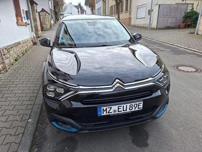 Gebraucht Citroën e-C4 Shine 100 kW (136 PS) 2022 Schwarz Limousine