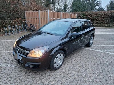 Gebraucht Opel Astra 105 PS (77 kW) 2006 Schwarz Limousine
