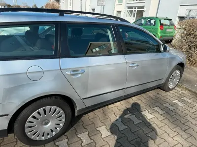 Gebraucht VW Passat 140 PS (102 kW) 2008 Kombi