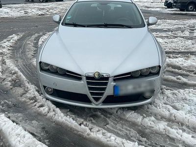 Silber Gebraucht 2006 Alfa Romeo 159 Kombi | 1.900 € (Fairer Preis)