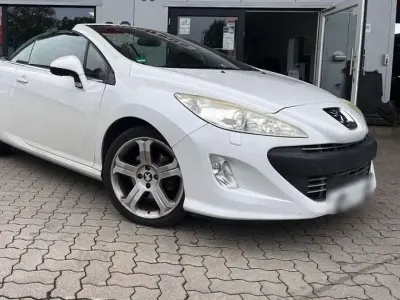 Gebraucht Peugeot 308 CC 163 PS (119 kW) 2011 Weiß Cabrio