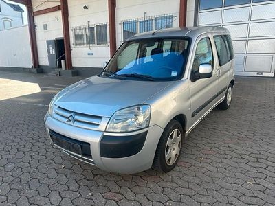 Gebraucht Citroën Berlingo 90 PS (66 kW) 2005 Silber Van / Kleinbus