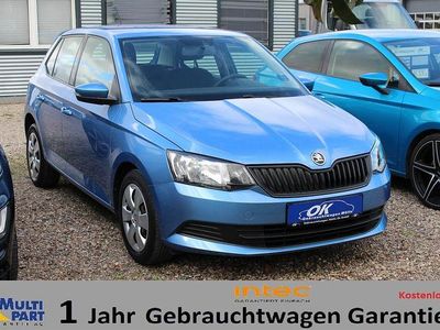 Blau Gebraucht 2015 Skoda Fabia Active Kleinwagen | 8.990 € (Teuer)