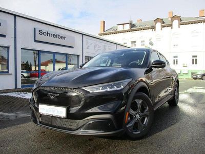 Gebraucht Ford Mustang Mach-E 216 kW (294 PS) 2021 Iridiumschwarz metallic SUV