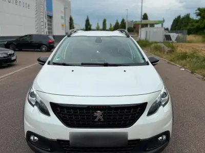 Gebraucht Peugeot 2008 GT-line 110 PS (80 kW) 2019 Weiß SUV