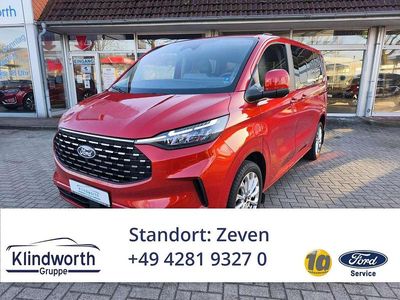 Gebraucht Ford Tourneo Titanium 150 PS (110 kW) 2024 Artisan red Van / Kleinbus