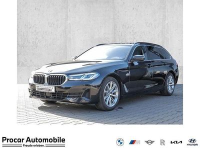 Gebraucht BMW 520 Sport Line 190 PS (139 kW) 2023 Schwarz Kombi