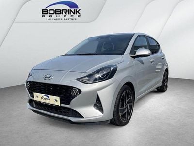 Silber Gebraucht 2022 Hyundai i10 Edition 30+ Kleinwagen | 13.290 € (Fairer Preis)