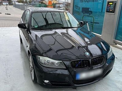 Używany BMW 320 184 KM (135 kW) 2011 Czarny Sedan/Limuzyna