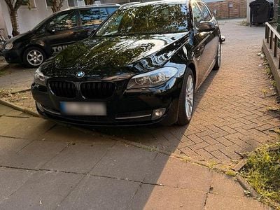 Usata BMW 530 258 CV (189 kW) 2012 Nero Station wagon