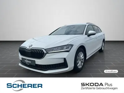 Gebraucht Skoda Superb Essence 150 PS (110 kW) 2025 Weiß Kombi