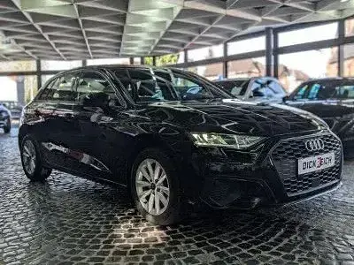 Gebraucht Audi A3 S-Line 116 PS (85 kW) 2022 Schwarz Limousine